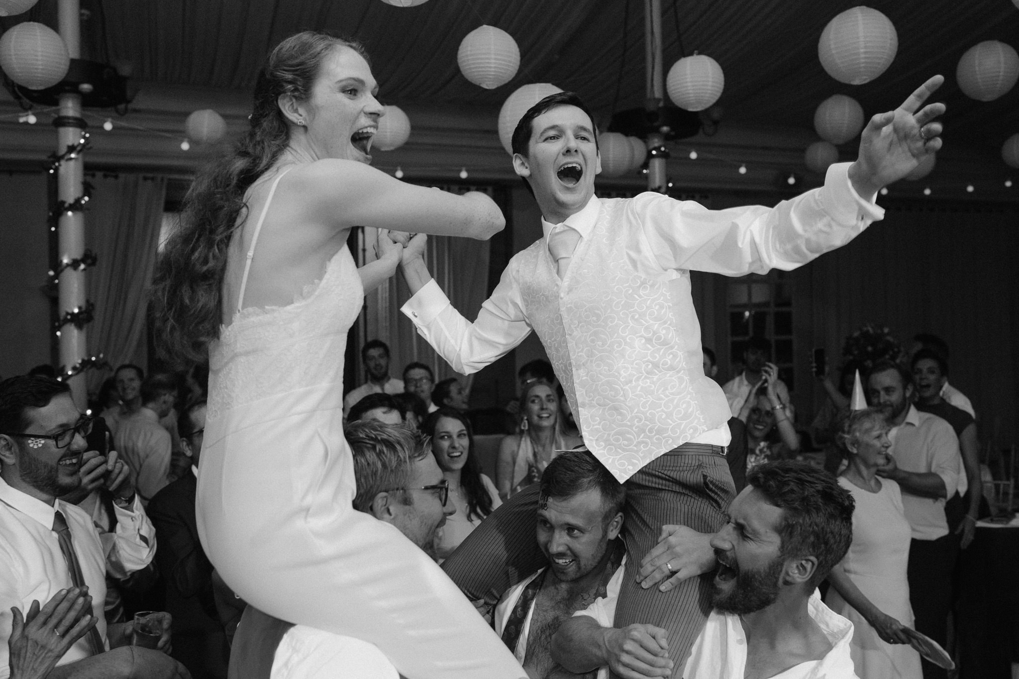 Anran Devon Editorial Candid Wedding Photographer